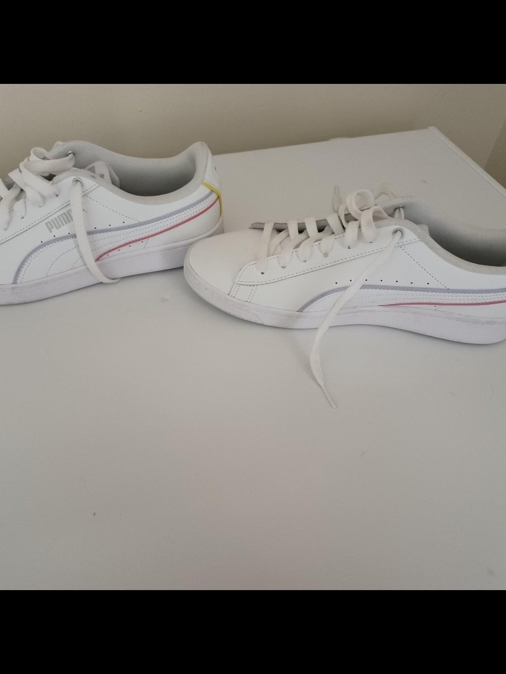 PUMA Vikky v3 Pastel Sneaker - Women's Size 10